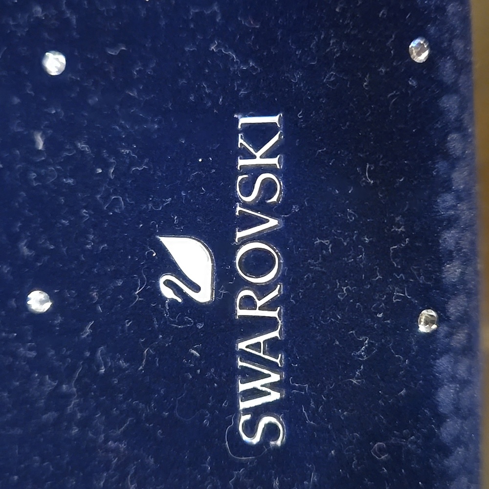 Swarovski Blue Velvet With Crystal Accents NWOT - Picture 2 of 7